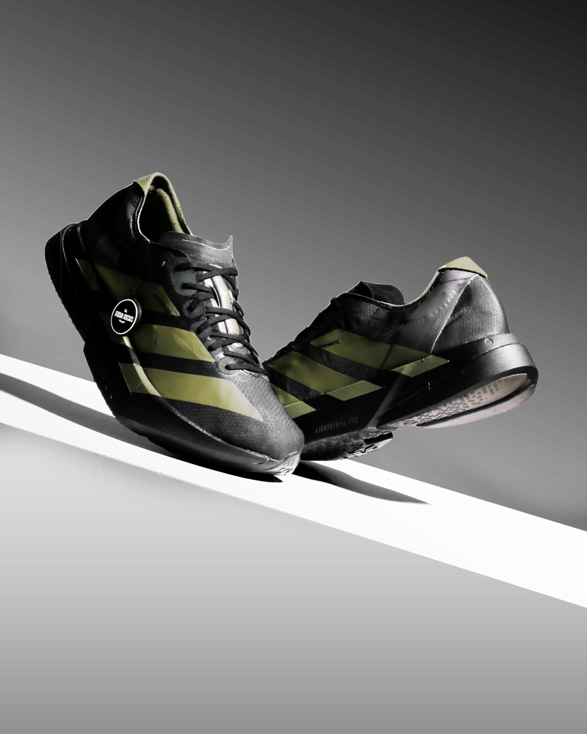 1 Adidas Adizero Adios Pro 4 Black Fokus Olive Mens JP6314 - Gambar 1