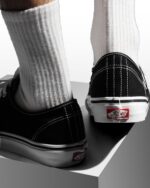Vans Pro Skate Authentic Black White Unisex Adult VN0A5FC8Y28 - Gambar 5