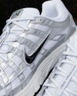Nike P-6000 White Metallic Silver Flat Silver Black Unisex CD6404 105 - Gambar 6