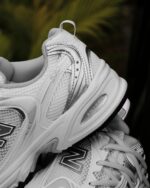 New Balance 530 Munsell White Unisex Adult MR530EMA - Gambar 6