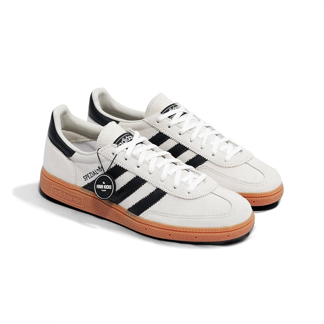 Adidas Lifestyle Shoes Handball Spezial Aluminum Core Black Womens IF6562Size-6 us - 37 1-3 eur Adidas Handball Spezial Aluminum Core Black Womens IF6562 - Gambar 1