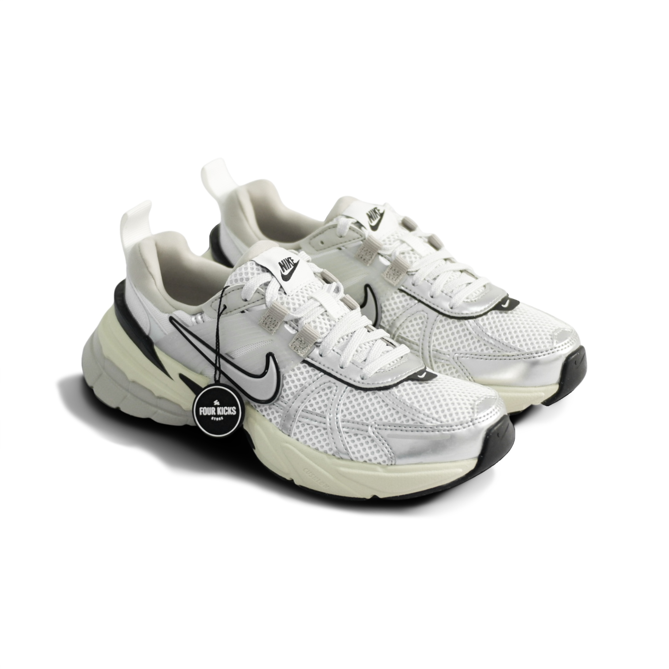 IMG_3249 Nike V2K Run Summit White Metallic Silver Womens FD0736 100 - Gambar 1