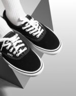 Vans Pro Skate Authentic Black White Unisex Adult VN0A5FC8Y28 - Gambar 3