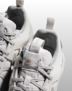 Nike V2K Run Gore-tex Lite Iron Ore Womens FZ2622 002 - Gambar 4