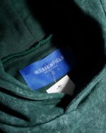 W Essentiels Hoodie Wash Label Bleu Affinity Ref-7326 Emerald Isle Forest Green - Gambar 4