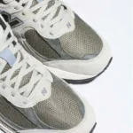 New Balance 2002R Silver Pine Olive Leaf Mens M2002RFT - Image 3