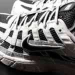 Nike P-6000 Sail Phantom Off-Noir Unisex Adult IO8711 101 - Gambar 5