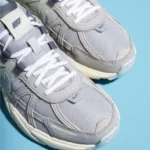 Nike V2K Run Light Bone Metallic Platinum Womens FZ3596 072 - Image 2