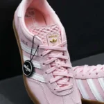 Adidas Gazelle Indoor Sandy Pink Womens IH5484 - Gambar 3