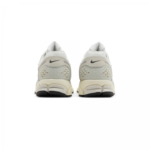 Nike Zoom Vomero 5 Platinum Tint Mens HF0731 007 - Gambar 3