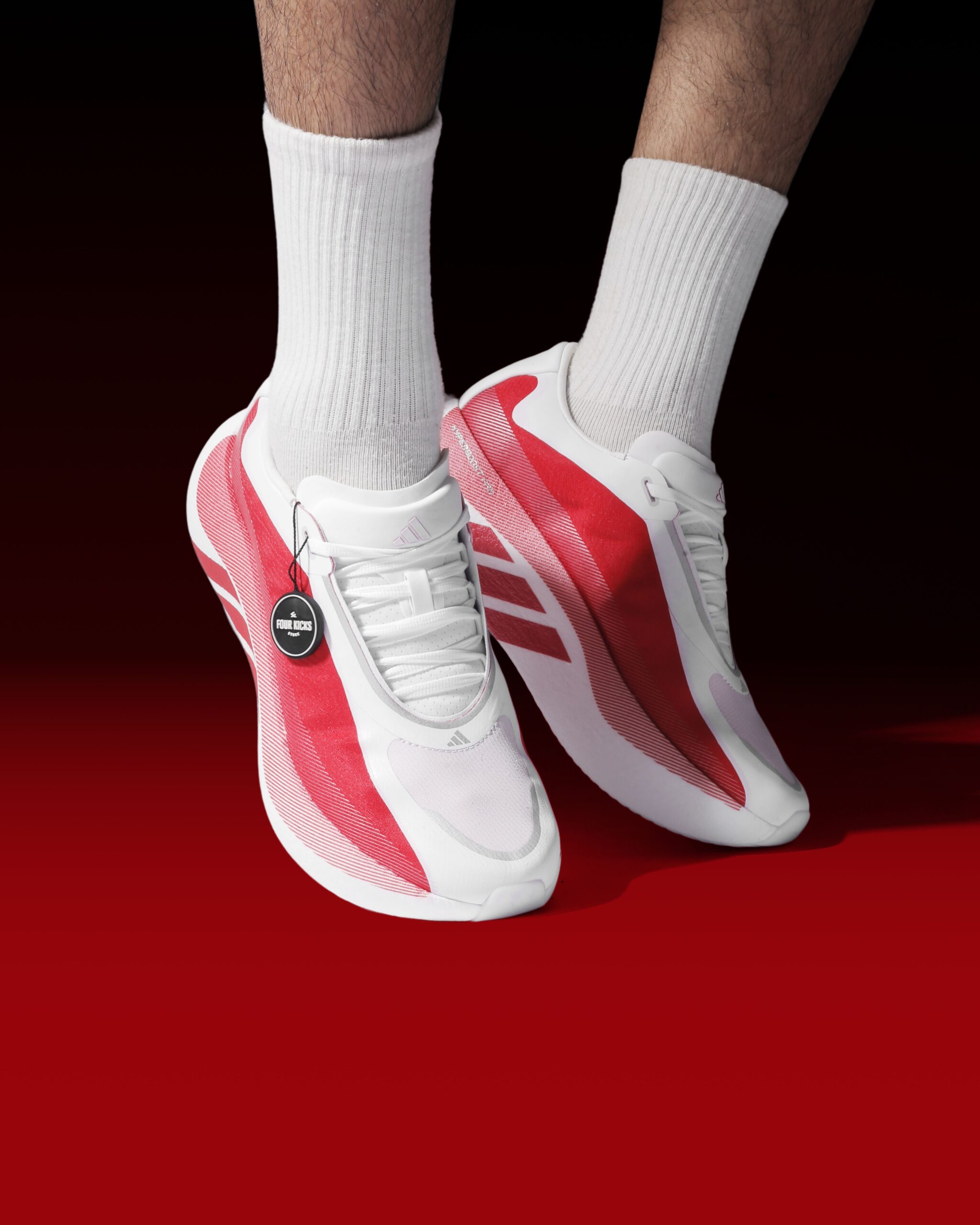 2 Adidas Hyperboost Edge White Pure Ruby Mens KI1913 - Gambar 1