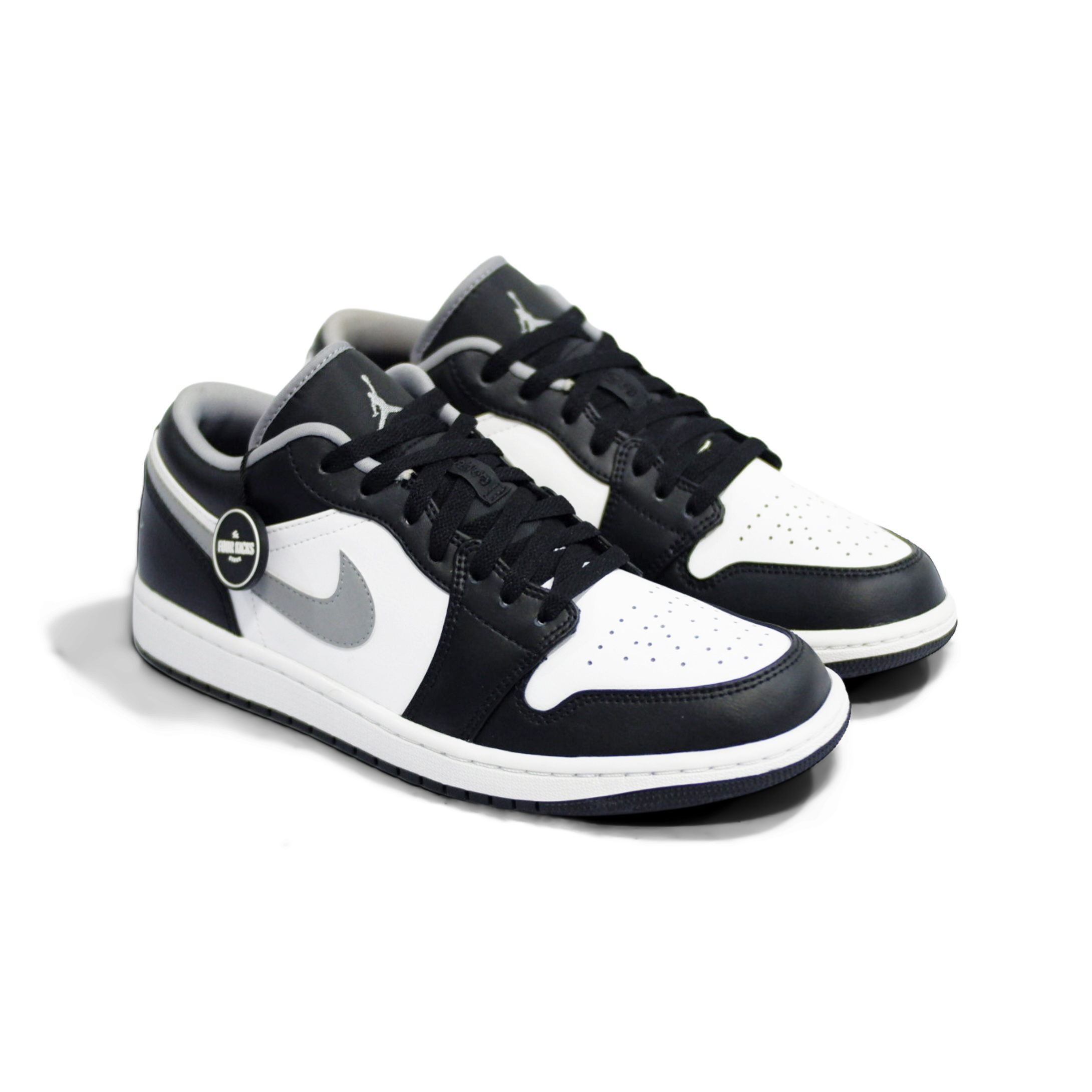 Nike Basketball Lifestyle Shoes Air Jordan 1 Low Particle Shadow Black White Grey Mens 553558 040 Nike Air Jordan 1 Low Particle Shadow Black White Grey Mens 553558 040 - Gambar 1