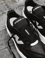 New Balance FuelCell Rebel v5 Black Silver White Mens MFCXLO5 - Gambar 3