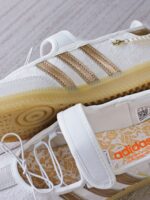 Adidas Samba Jane Crystal White Acid Orange Womens LA6407 - Gambar 5