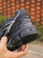 New Balance 1906 R Comme Des Garcons Black Mens U1906409 - Gambar 3