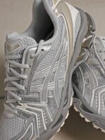 Asics Gel-Kayano 14 Concrete Pure Silver Mens 1203A537 025 - Gambar 4