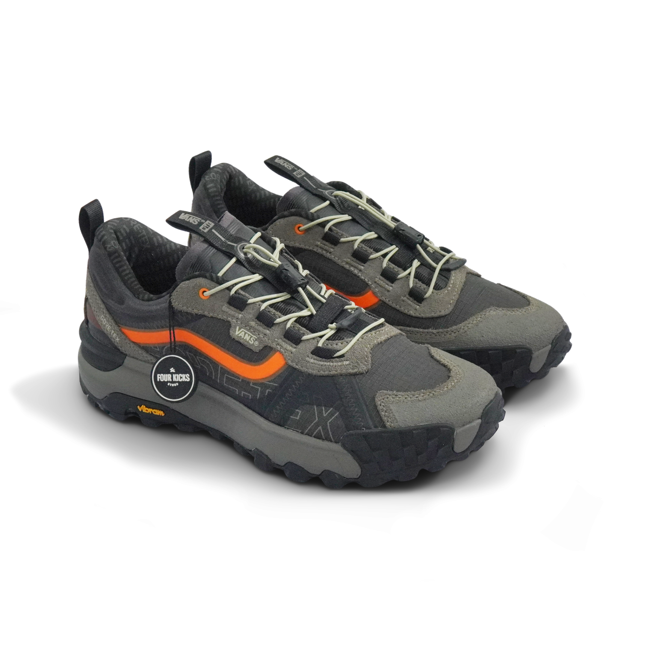 Vans Lifestyle Shoes MTE Crosspath XC Gore-Tex Black Orange Unisex VN000DAMY8J (2) Vans MTE Crosspath XC Gore-Tex Black Orange Unisex VN000DAMY8J - Gambar 1