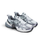Nike V2K Run Pure Platinum Wolf Grey Womens FD0736 003