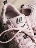 New Balance 530 Inspired Stone Pink Faded Black Womens U5301WW - Gambar 5