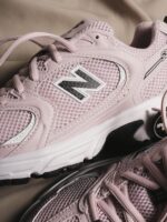 New Balance 530 Inspired Stone Pink Faded Black Womens U5301WW - Gambar 6
